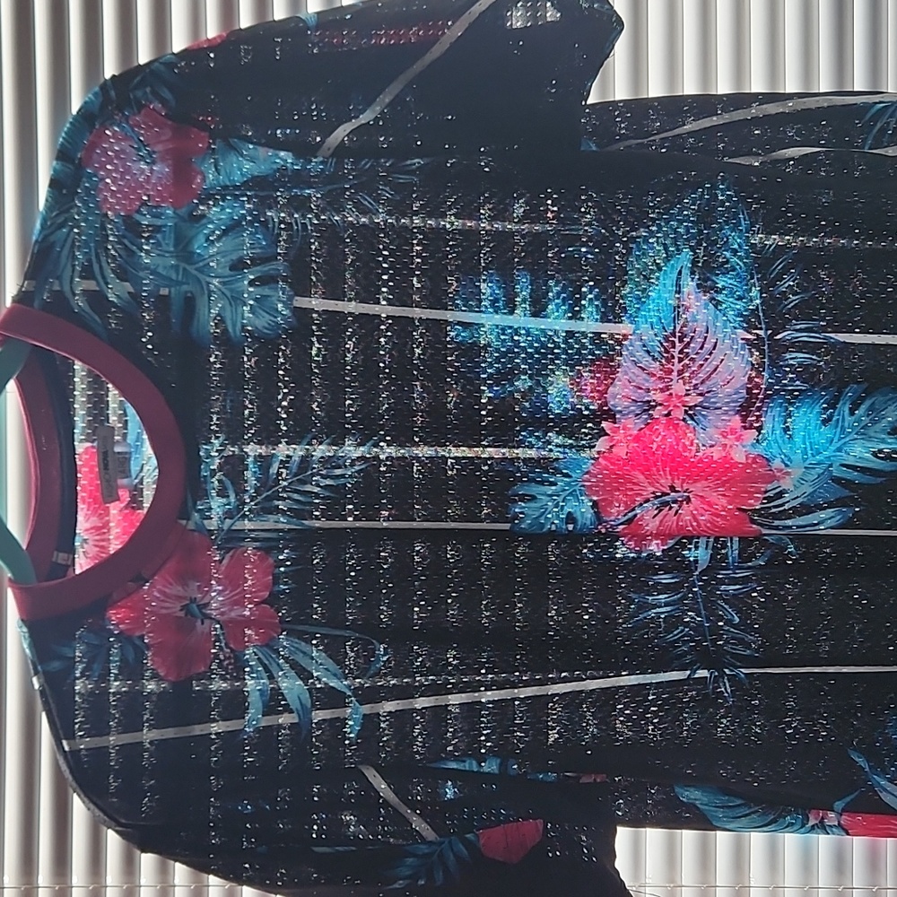 Mesh Fashion Nova Large Shirt